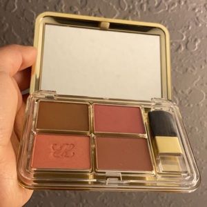 Estée Lauder All over the face compact